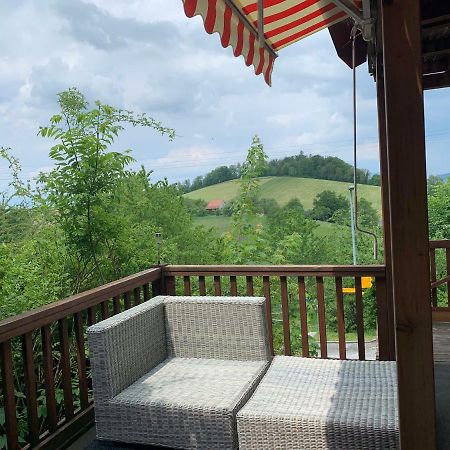 Bed & Breakfast Region Murtensee Münchenwiler المظهر الخارجي الصورة